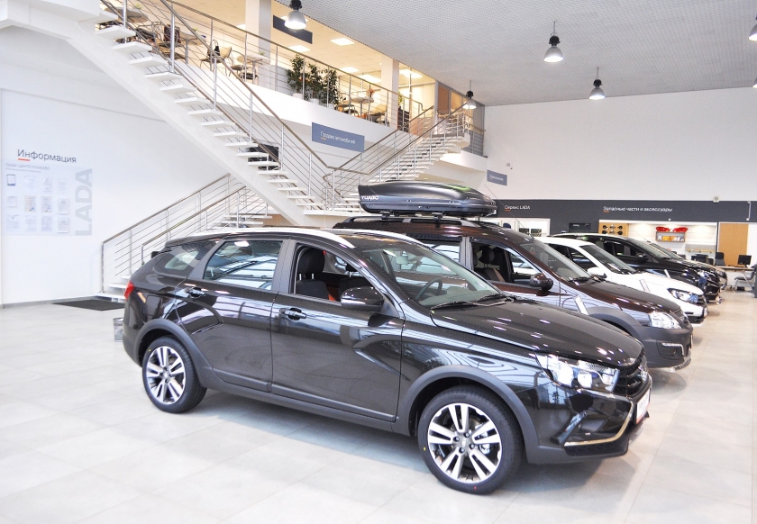 LADA – новый дилерский центр в Санкт-Петербурге