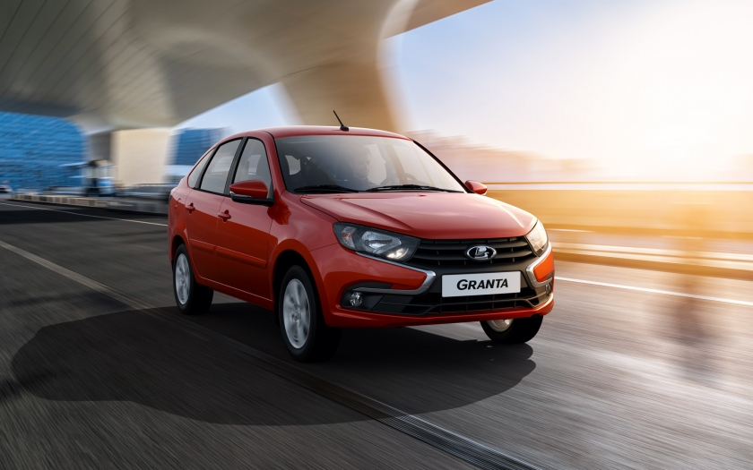 LADA Granta лидирует по итогам апреля